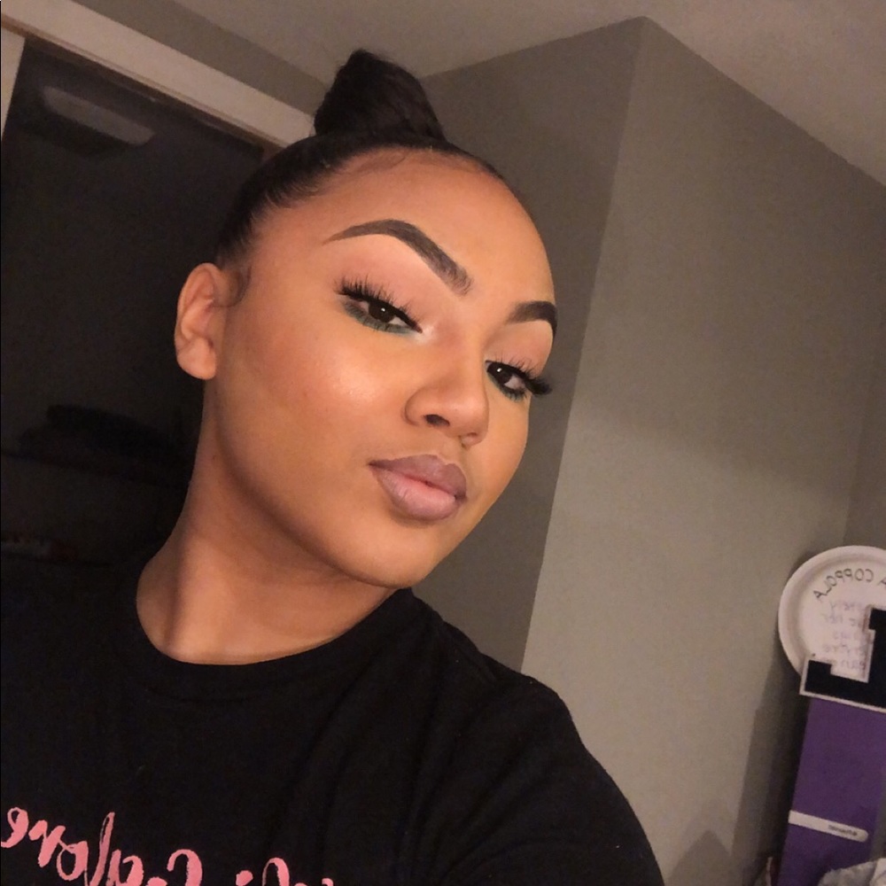 Meet your Posher, Gianna